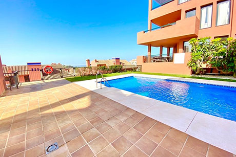 Apartment for sale in casadas de calahonda